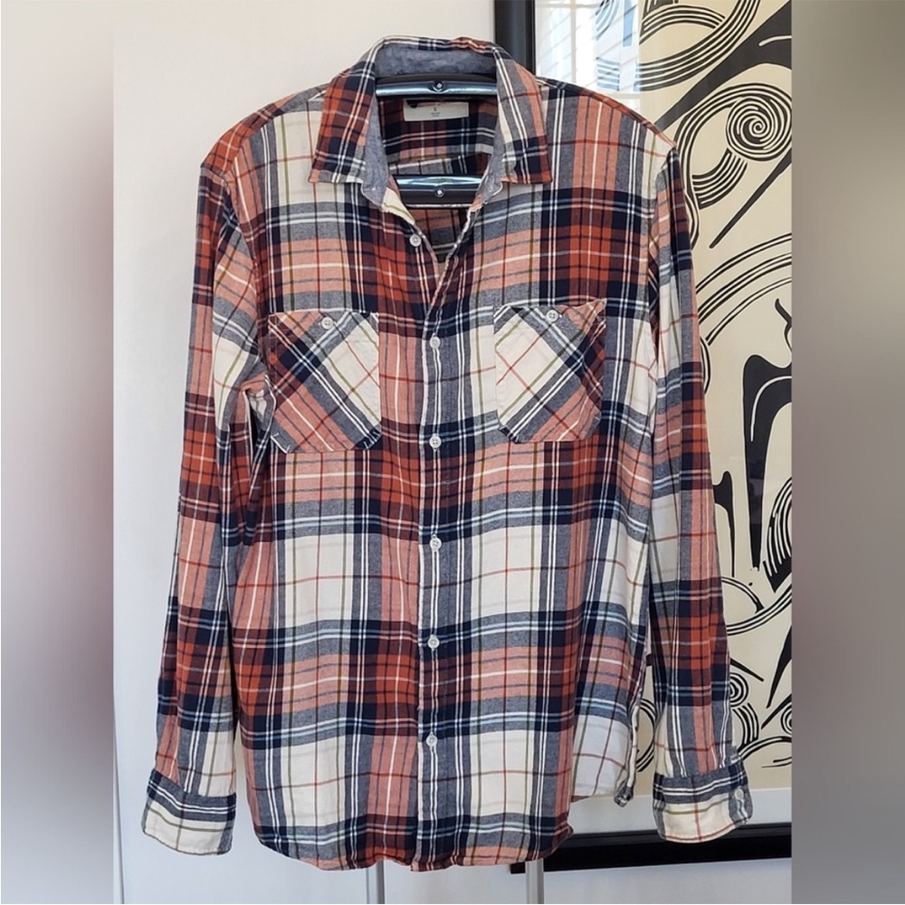 Urban Pipeline Men's Plaid Shirt - Red, Blue, and White
24-03